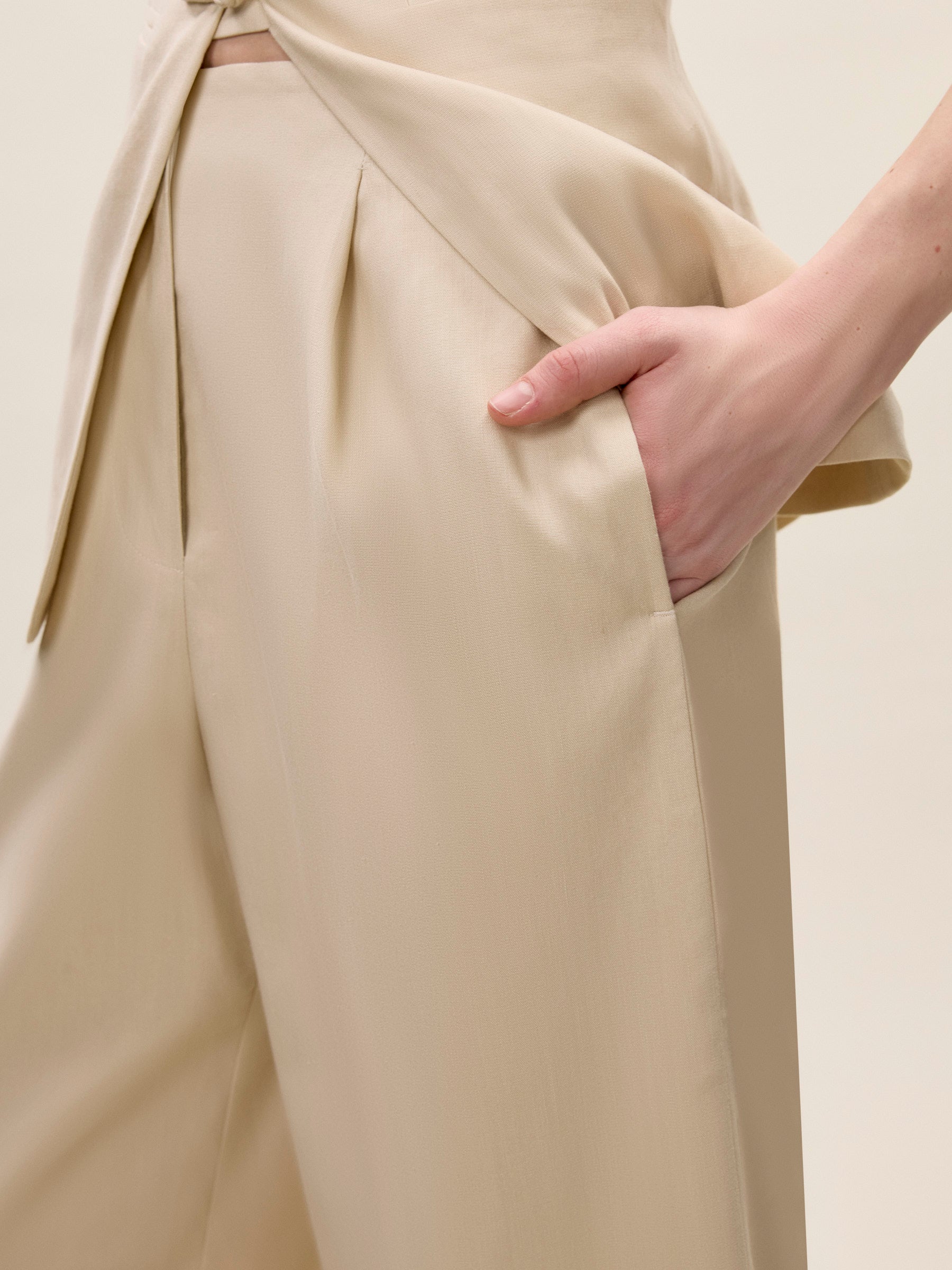 Beatrice Stretch Linen Pant in Sand by Rebecca Taylor